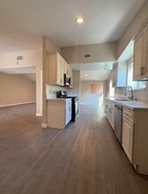 830 N Modena St in Anaheim, CA - Building Photo - Building Photo