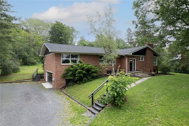 property at 216 Berkshire Rd