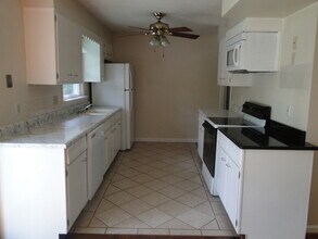 209 Frances St in Waynesville, MO - Building Photo - Building Photo