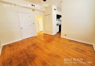 4637 N Damen Ave, Unit 2NW in Chicago, IL - Building Photo - Building Photo