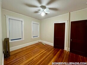 76 Powder House Blvd in Somerville, MA - Building Photo - Building Photo