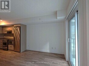 87-1487 Peter St in Toronto, ON - Building Photo - Building Photo