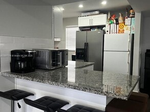 14165 SW 87th St in Miami, FL - Building Photo - Building Photo