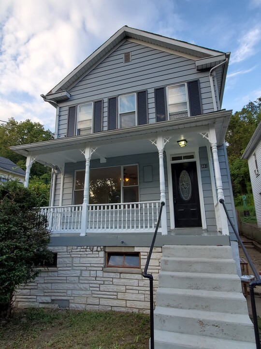 801 E Potomac St in Brunswick, MD - Foto de edificio