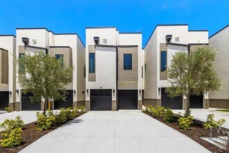 218 N Hesperides St in Tampa, FL - Building Photo - Building Photo