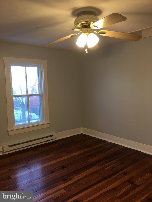 15 W Germain St in Winchester, VA - Building Photo - Building Photo