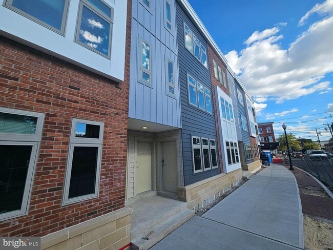 property at 200 Hamilton Ave