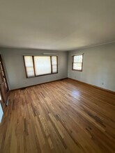 402 Cumberland Ave in Nashville, TN - Foto de edificio - Building Photo