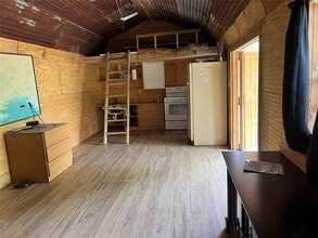 122 private Rd in Clifton, TX - Building Photo - Building Photo