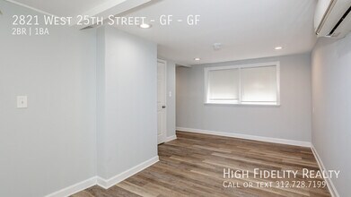 2821 W 25th St in Chicago, IL - Building Photo - Building Photo