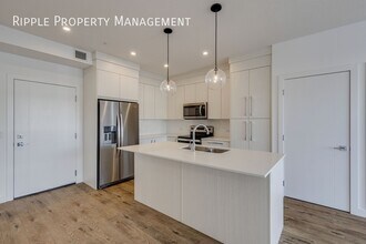 681 Savanna Blvd NE in Calgary, AB - Building Photo - Building Photo