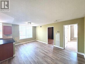 1369 Bloor St W in Toronto, ON - Building Photo - Building Photo