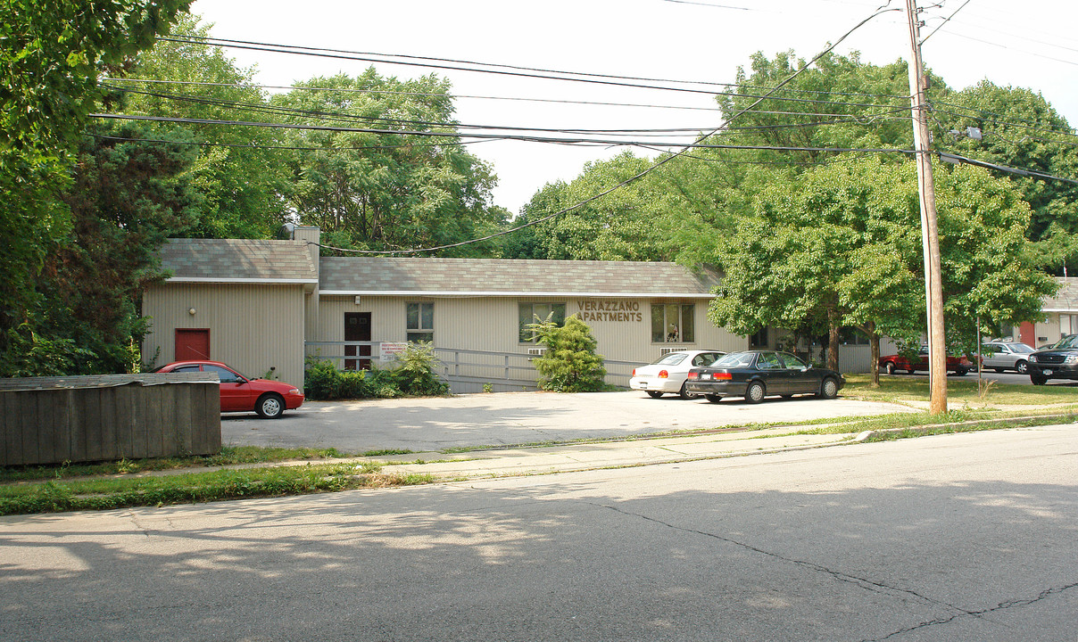 verazzano apartments in Poughkeepsie, NY - Building Photo