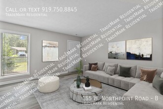 185 W Northpoint Rd in Spring Lake, NC - Building Photo - Building Photo