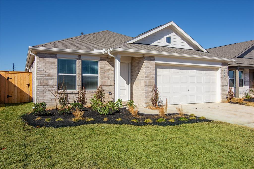 16819 Great Stable Wy in Hockley, TX - Building Photo