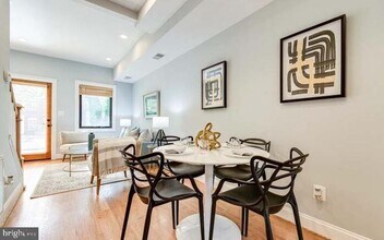 408 N Henry St in Alexandria, VA - Building Photo - Building Photo