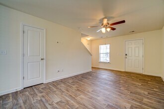 584 Craftsman Ln in Boiling Springs, SC - Building Photo - Building Photo