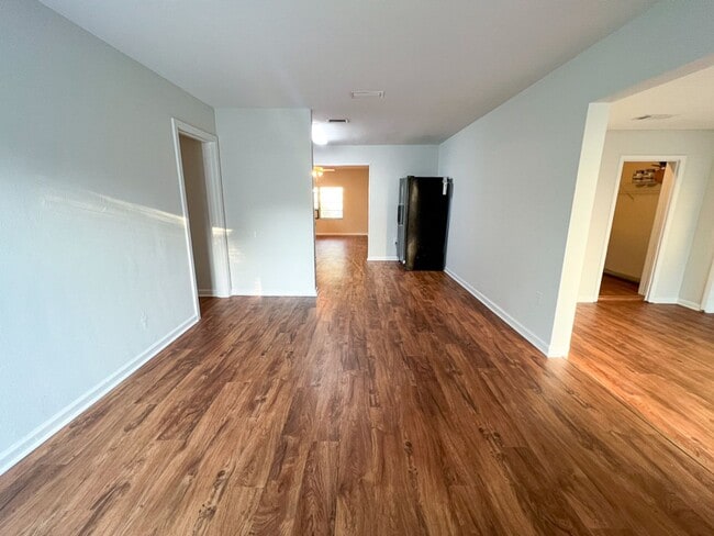 610 NW 34th Terrace in Gainesville, FL - Building Photo - Building Photo