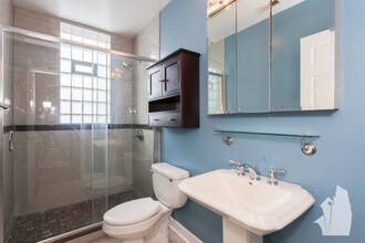 3355 W Wilson Ave in Chicago, IL - Building Photo - Building Photo
