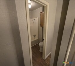 207 Palmwood Dr in Victoria, TX - Building Photo - Building Photo