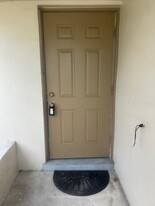 2660 Barkley Dr E in West Palm Beach, FL - Building Photo