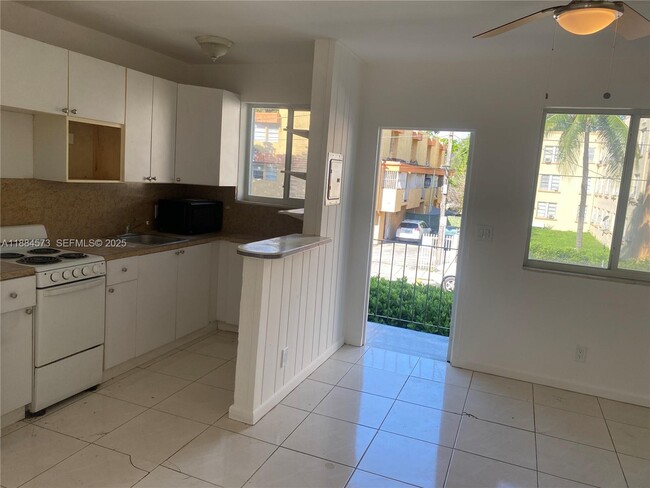 property at 479 SW 3rd St