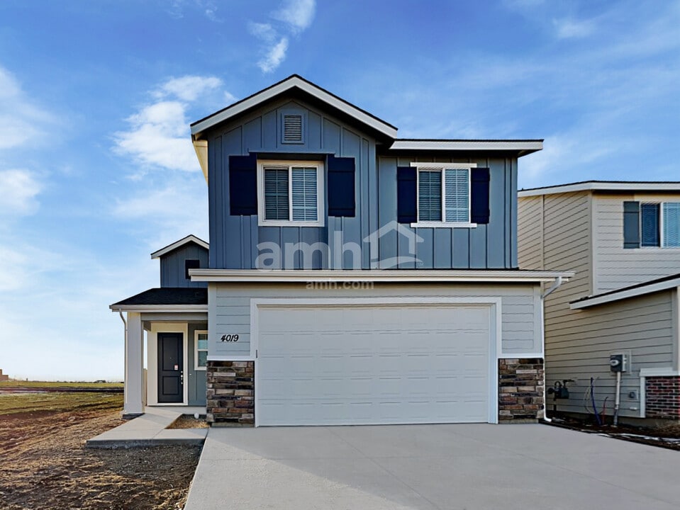 4019 Bold Stripe Ave in Meridian, ID - Building Photo