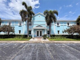 5117 Salmon Dr SE in St. Petersburg, FL - Building Photo