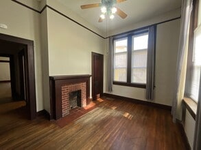 396 N Highland Ave, Unit 2 in Jackson, TN - Building Photo - Building Photo