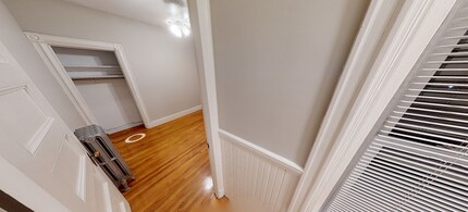 26 Playstead Rd, Unit #2 in Newton, MA - Foto de edificio - Building Photo