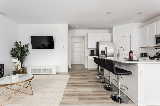 17355 Wellburn Dr in Westfield, IN - Building Photo - Building Photo