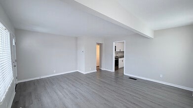 2088 Skylark Ln in Newburgh, IN - Building Photo - Building Photo