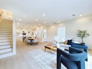 3846 Seabrook St in Houston, TX - Foto de edificio - Building Photo