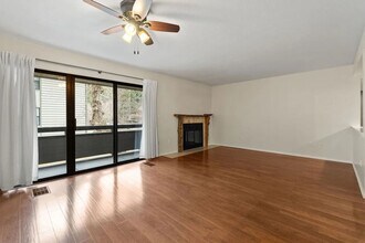 270 Bridge St in Bigfork, MT - Building Photo - Building Photo