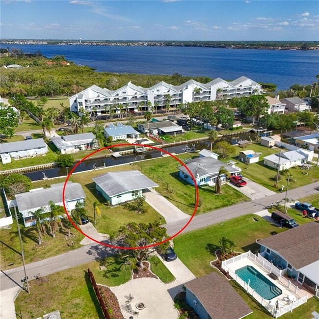 property at 612 Palm Ave