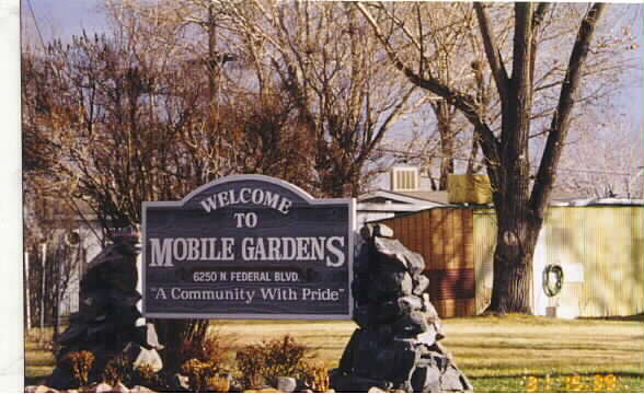 Garden Meadows in Denver, CO - Building Photo