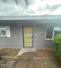 2202 W Devonshire Ave in Phoenix, AZ - Building Photo - Building Photo