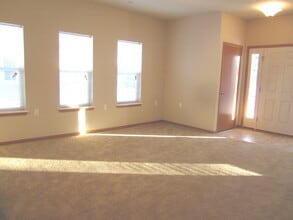 2780 Blue Aster Blvd in Sun Prairie, WI - Foto de edificio - Building Photo