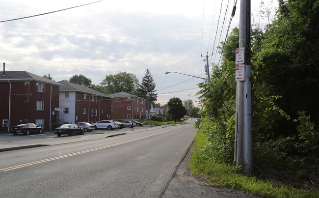 25 Mcalpin St in Albany, NY - Foto de edificio - Building Photo
