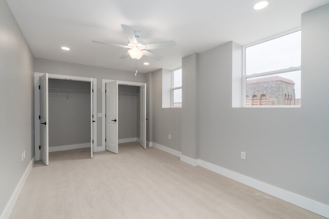 343 W 4th St in Williamsport, PA - Foto de edificio - Interior Photo