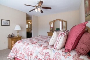 4800 Lamonte Ln, Unit Unit #2308A in Houston, TX - Building Photo