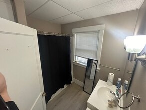 1019 S 17th St in Lincoln, NE - Building Photo - Building Photo