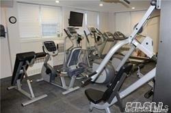 750 Shore Rd in Long Beach, NY - Building Photo - Building Photo