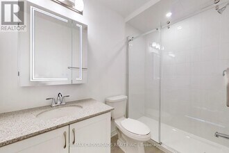 34 Avani Ave in Markham, ON - Building Photo - Building Photo