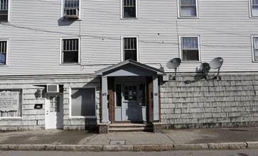 417 Granite St in Manchester, NH - Building Photo - Building Photo