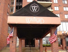 Waterford Tower in Columbus, OH - Foto de edificio - Building Photo