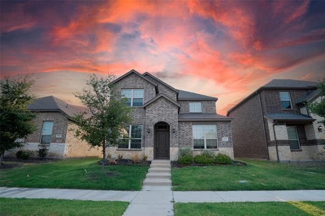 property at 2713 Franklin Dr