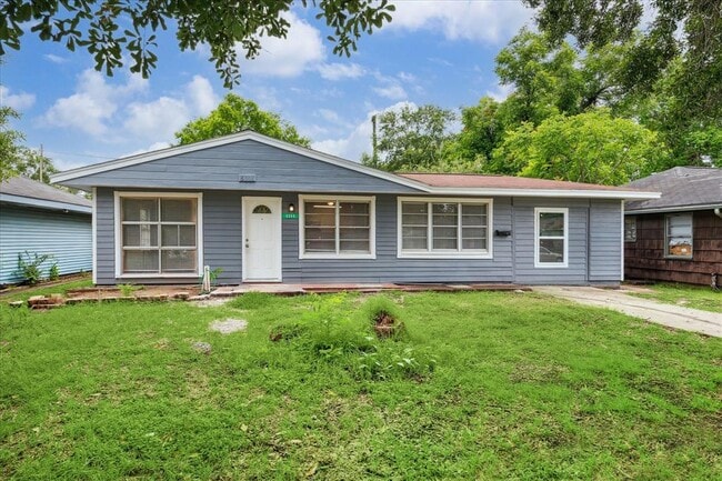 property at 6306 Thrush Dr