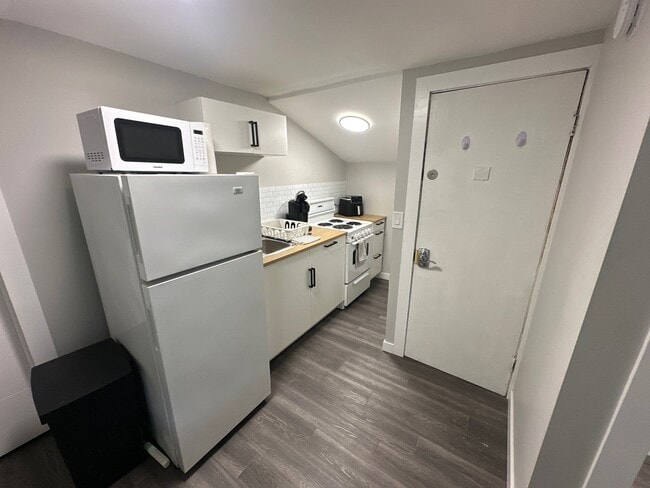 27-27 Brule St in Dartmouth, NS - Building Photo - Building Photo