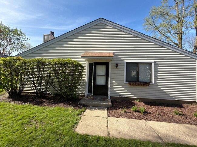 property at 1326 N Shadow Lake Ter